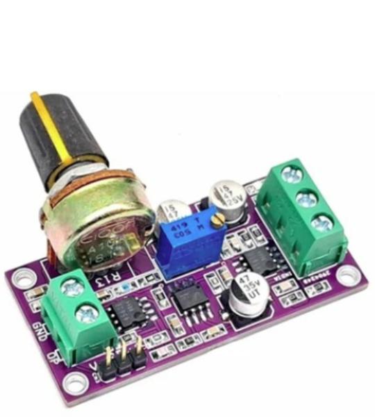 Voltage Controlled Amplifier with Balanced Input